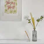 Netos - By Wehost Apartment