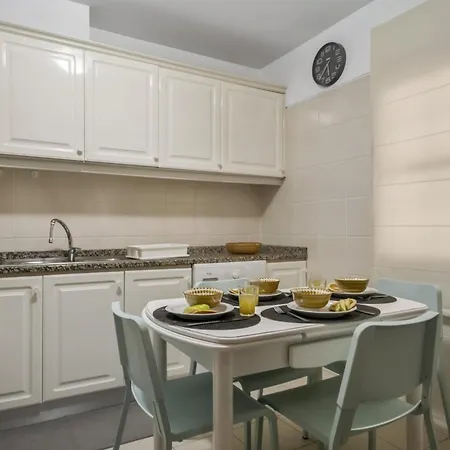 Netos - By Wehost * Funchal (Madeira)